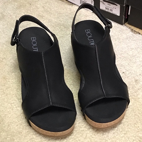 🤩Corky’s Boutique Black Wedge🤩 - Picture 2 of 3